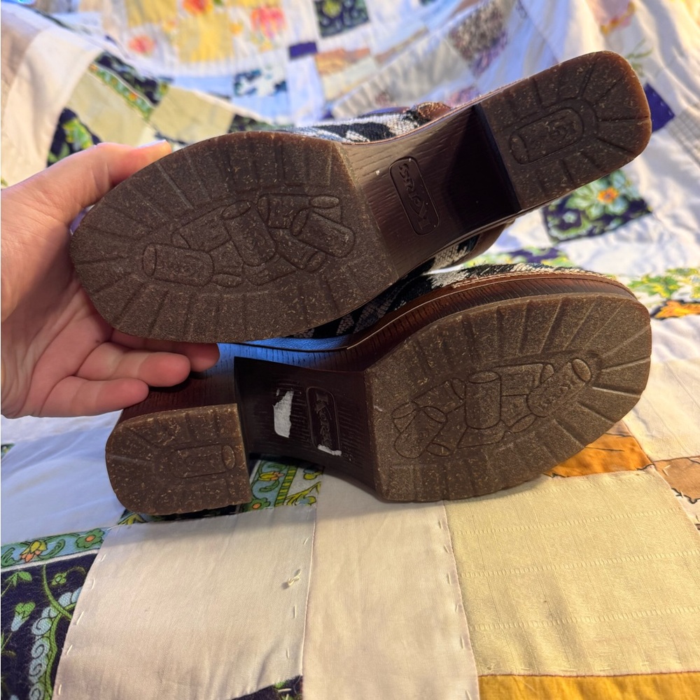 KORKS Lori Woven Southwestern Clogs - Women's 8 - Picture 6 of 8
